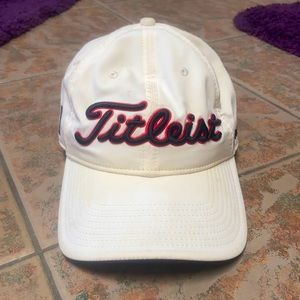 Women’s white Titleist golf hat